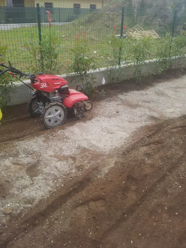 preparazione professionale del terreno - il Maggiociondolo
